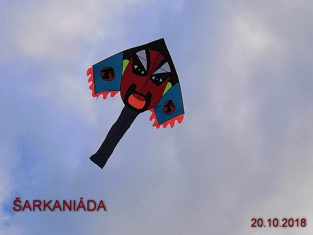 Fotogaléria Šarkaniáda - 20.10.2018 (6) Šarkaniáda - 20.10.2018